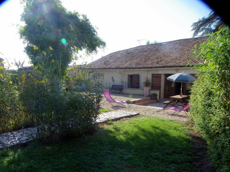 Gite Du Grand-Pas Doulezon Exterior photo